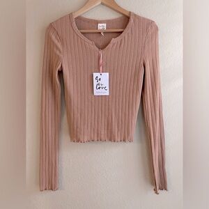Belle Du Jour Long Sleeved Ribbed Top NWT